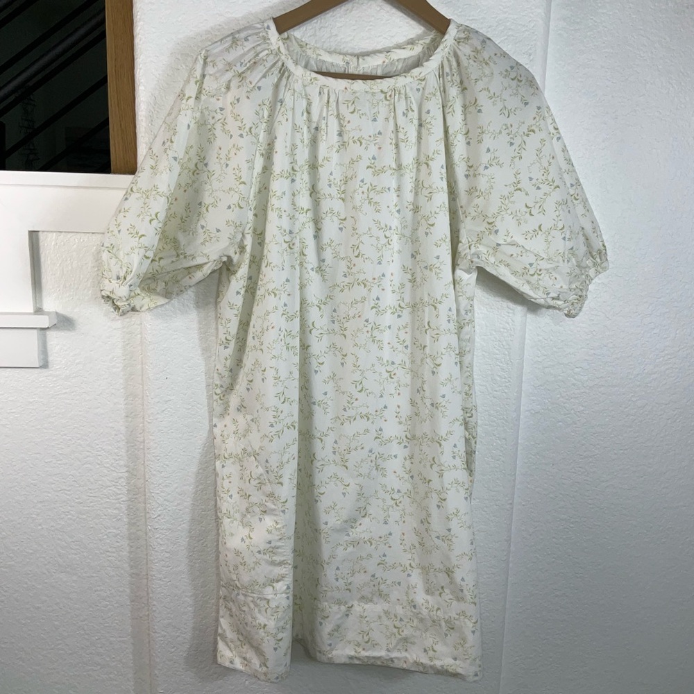 Cream Floral Puff-Sleeve Mini Dress - Picture 2 of 9